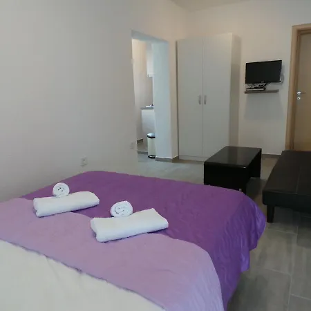 Crikvenica, Vinodol 20 *